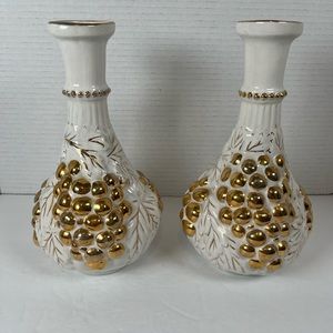 Vtg Imperial Gold Grapes Decanter Carafe Set Of 2 Hand Painted  Very Nice  VC171